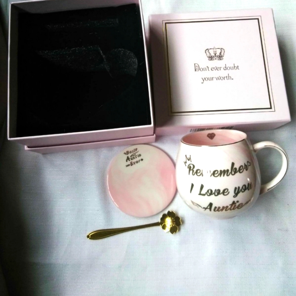 Aunty Gift Set